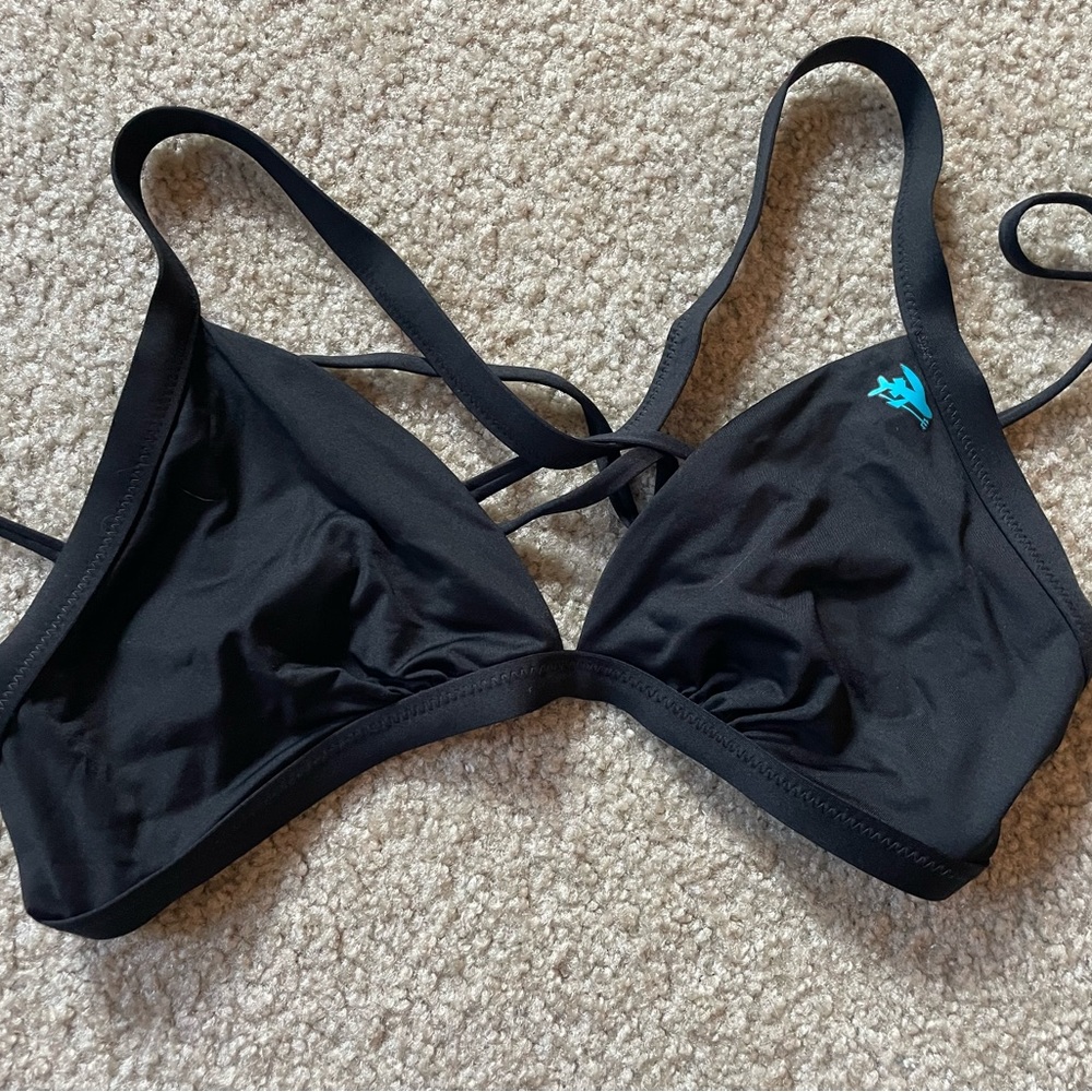 Women’s Patagonia swim top medium